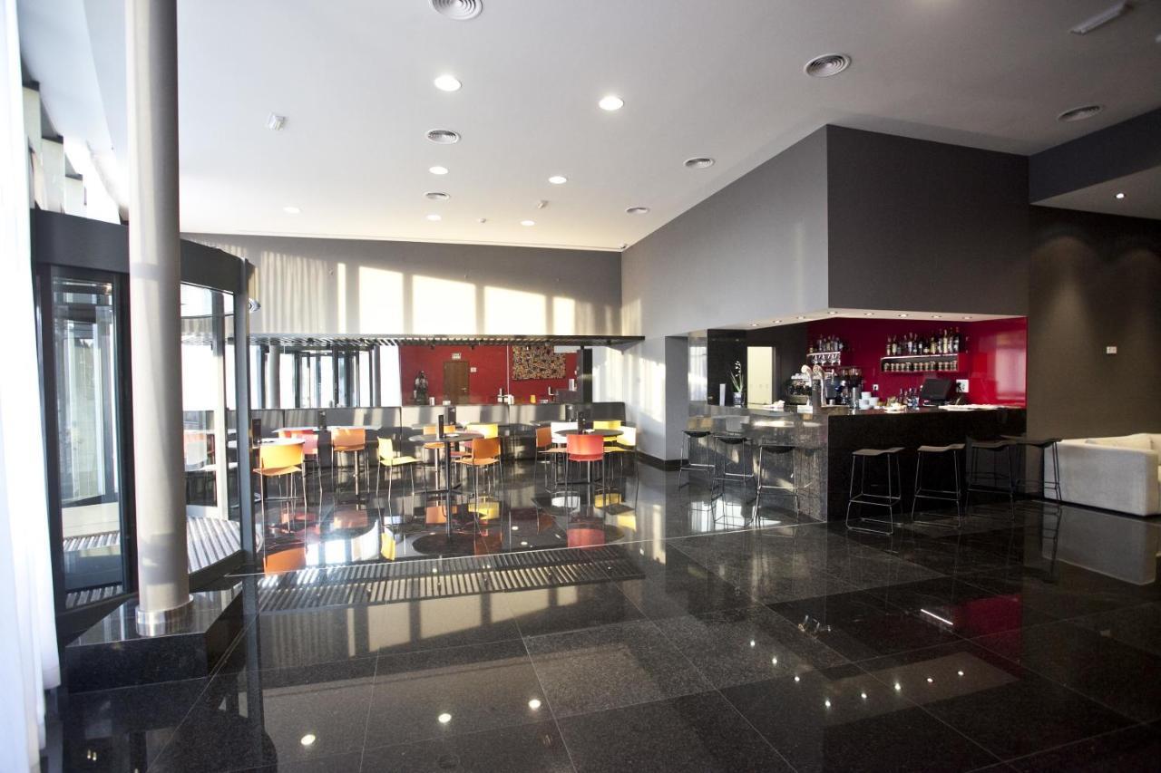 Hotel Carris Marineda А-Корунья Екстер'єр фото